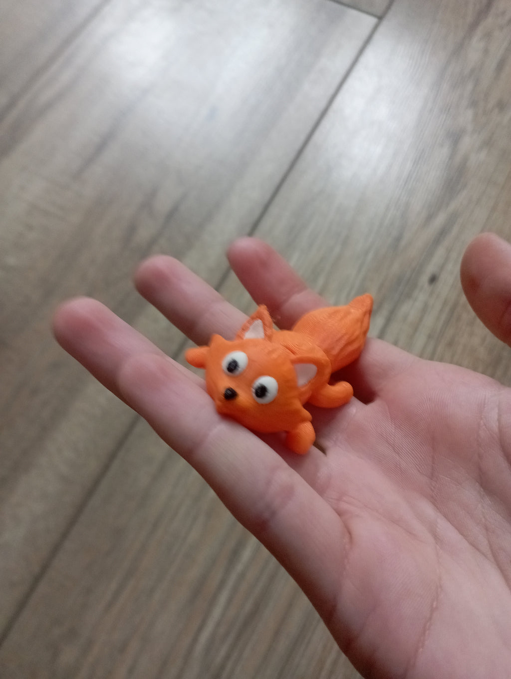 Mini figurka lisa w trzech kolorach