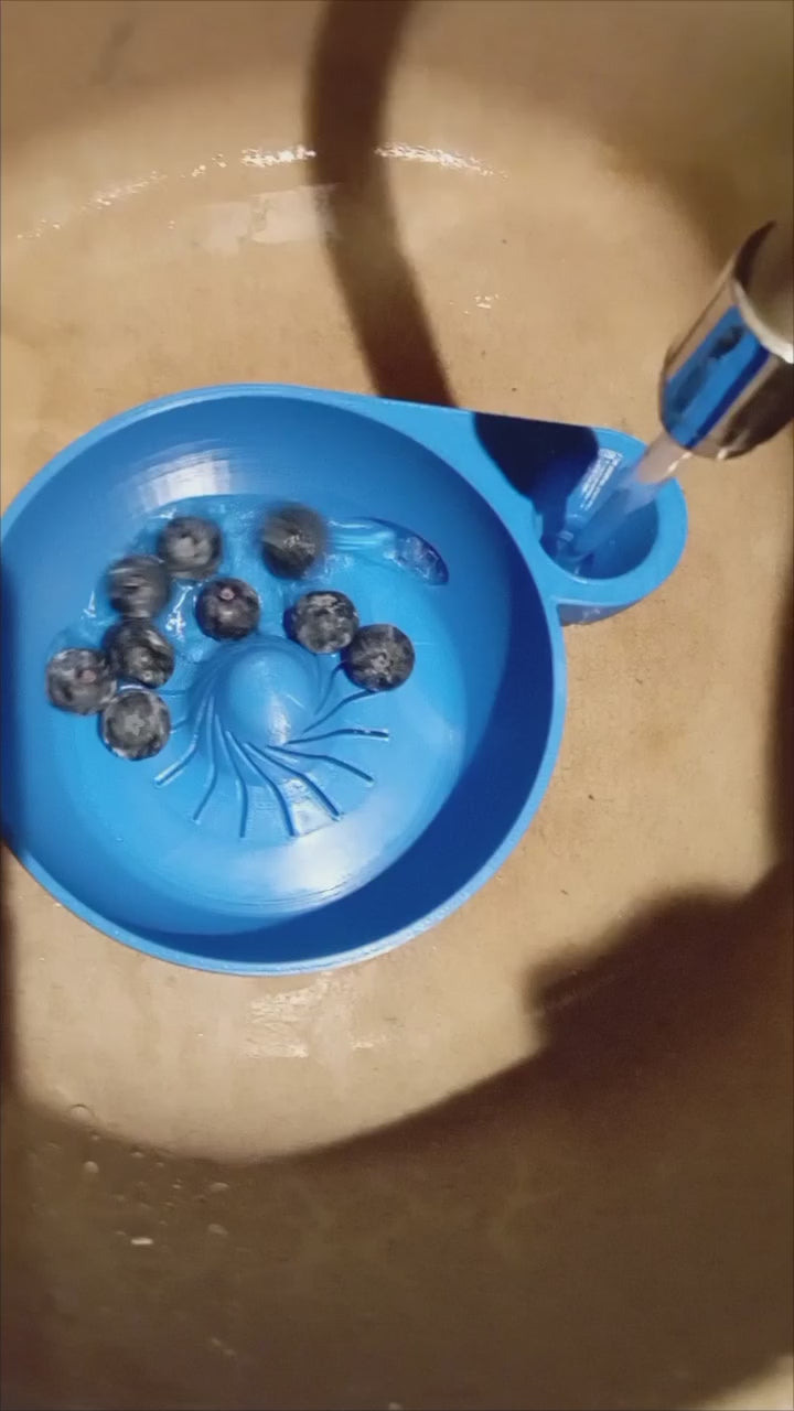 Miska do mycia owoców w kolorze niebieskim